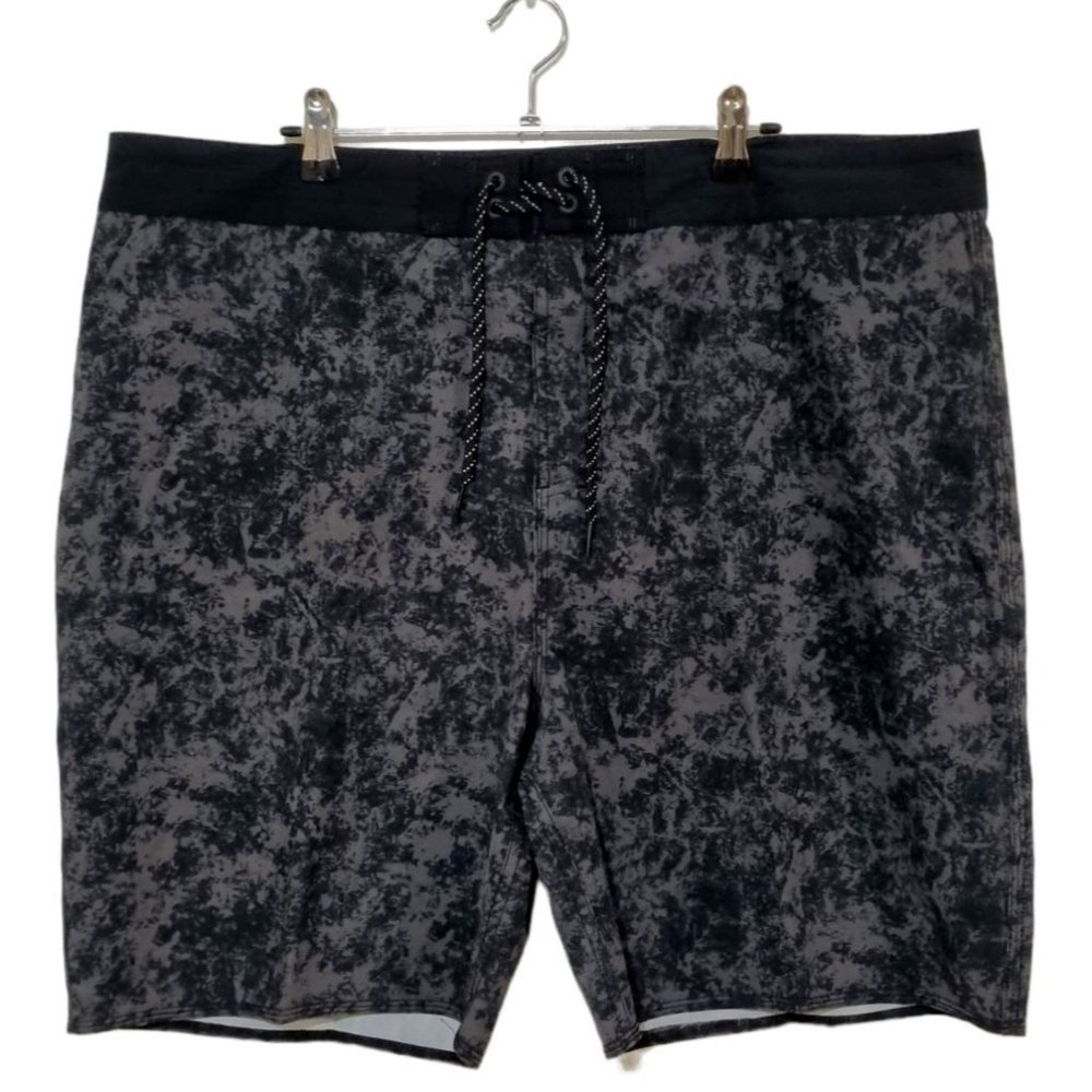 WAVEZONE Mens Grey & Black Performance Board Beach Surf Swim Shorts Size 40 - Picture 1 of 7